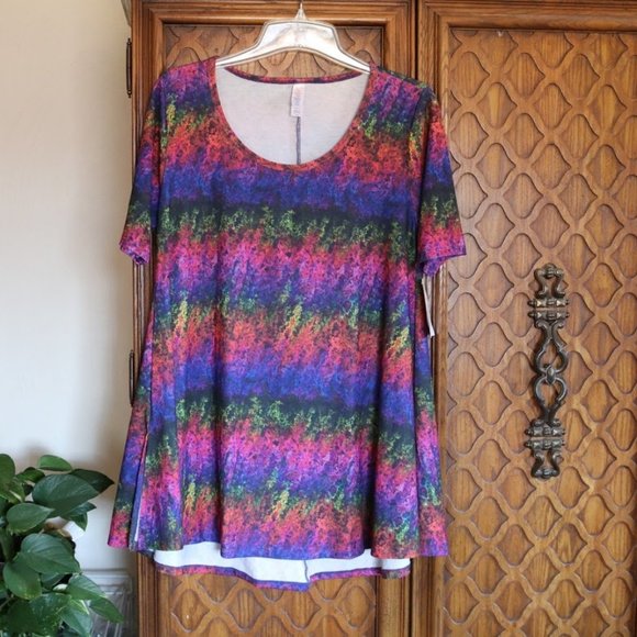 LuLaRoe Perfect Tee NWT! - Multicolor, Size XS - Picture 2 of 15